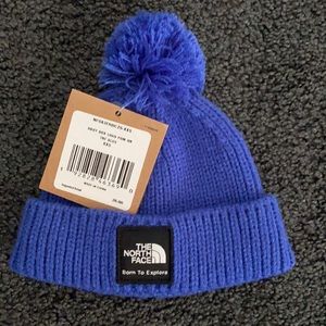 NEW Northface Baby pom hat